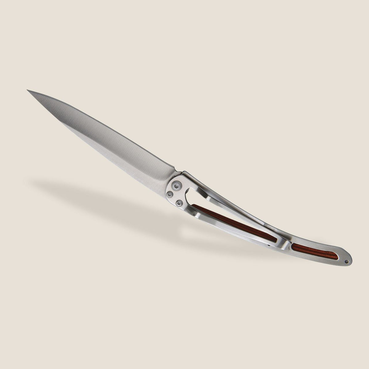 Deejo coltello serramanico con decoro cavalli
